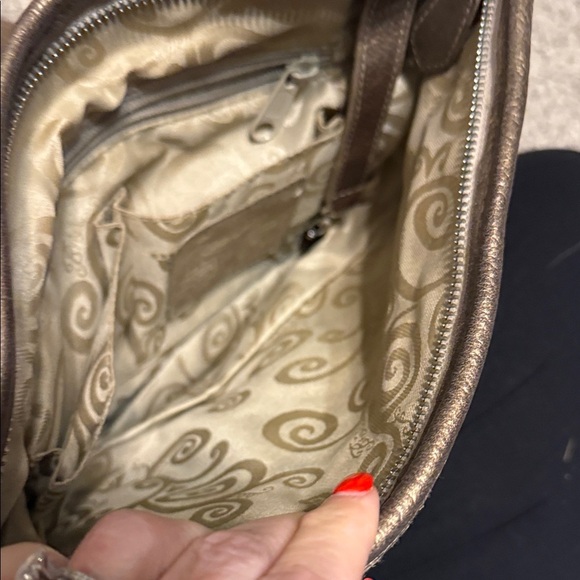 Brighton Chic Bronze and Tan Crochet Shoulder Bag A552752 - Picture 4 of 12